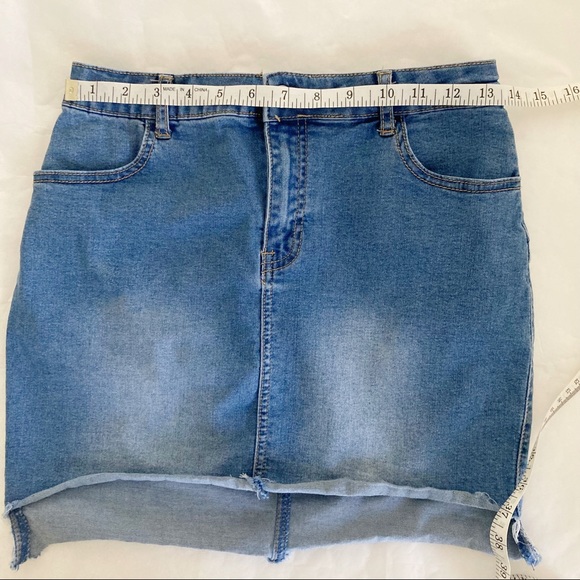 Forever 21 Stretch Denim Skirt - Picture 7 of 10